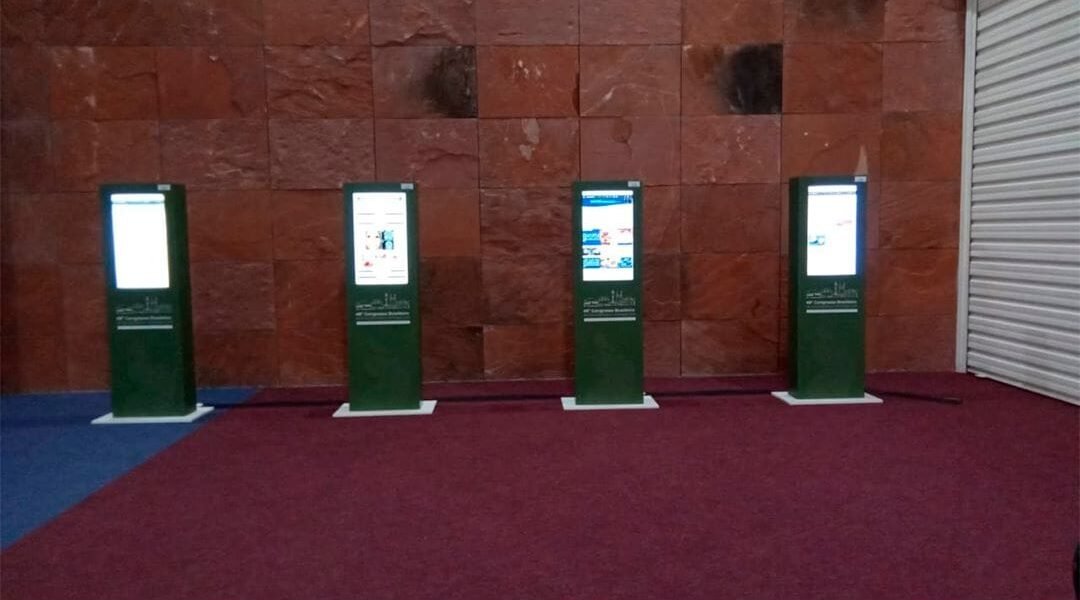 Aluguel e Venda de Painel LED P1, P2 e P3, Totem Touch Interativo com Jogos e Gamificação para a AUTOP Fortaleza 2026