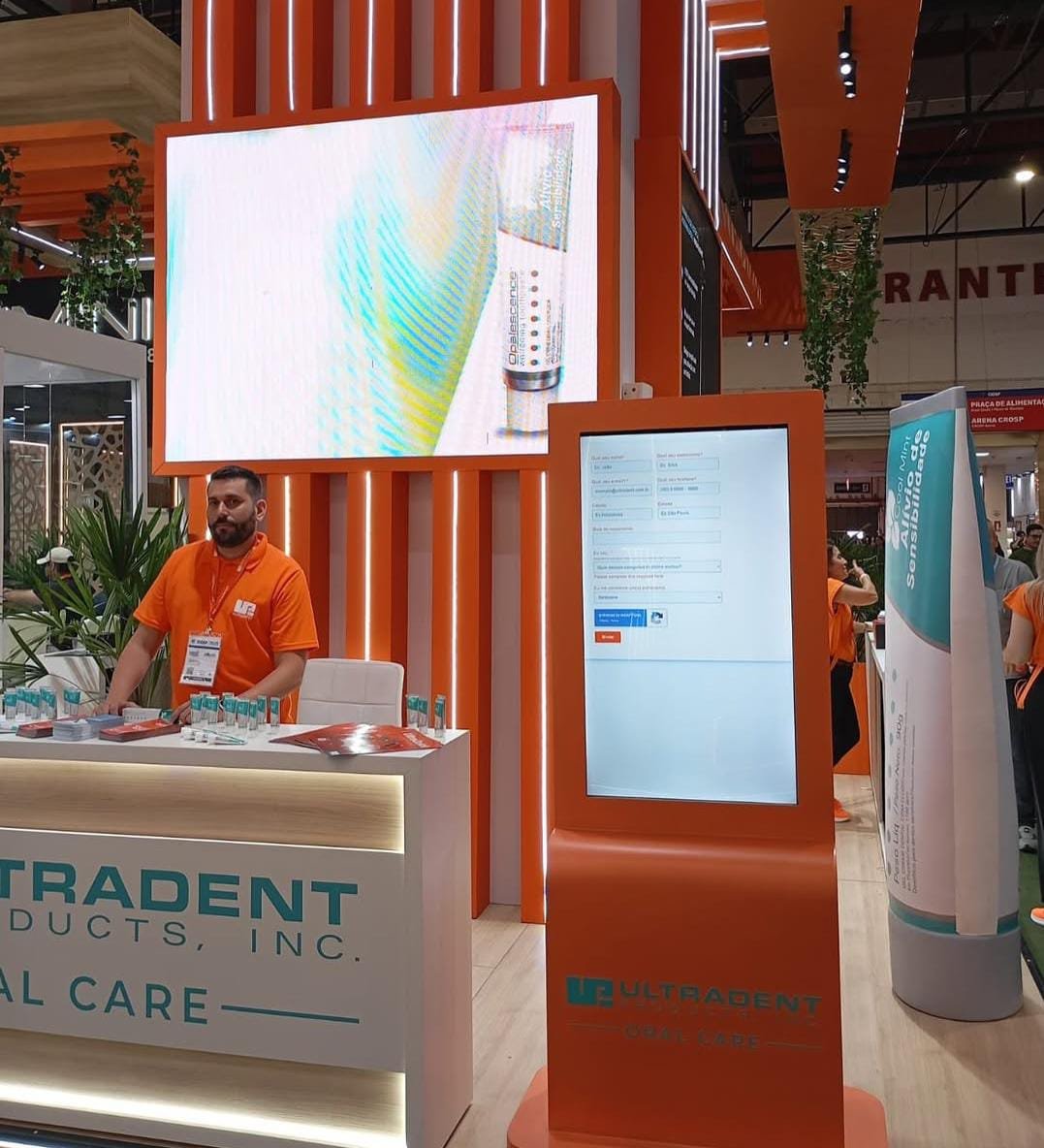 Aluguel de Painel de LED para Eventos, Totem Touch Screen e Holograma 3D para Feiras e Eventos em Fortaleza 2026