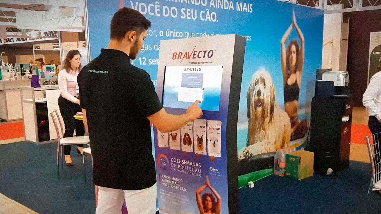 Aluguel de Painel de LED para Eventos, Totem Touch Screen e Holograma 3D para Feiras e Eventos em Fortaleza 2026