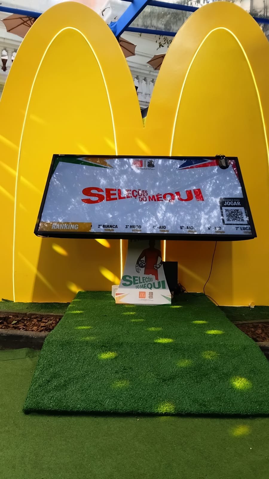 Locação Totem Touch Screen-luguel de totem touch screen-Aluguel de tvs touch screen Painel de Led EM 2026 Gamificação Para Eventos - Atração Para Seu Evento