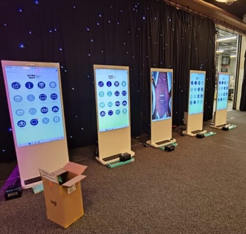 Locação Totem Touch Screen-luguel de totem touch screen-Aluguel de tvs touch screen Painel de Led EM 2026 Gamificação Para Eventos - Atração Para Seu Evento